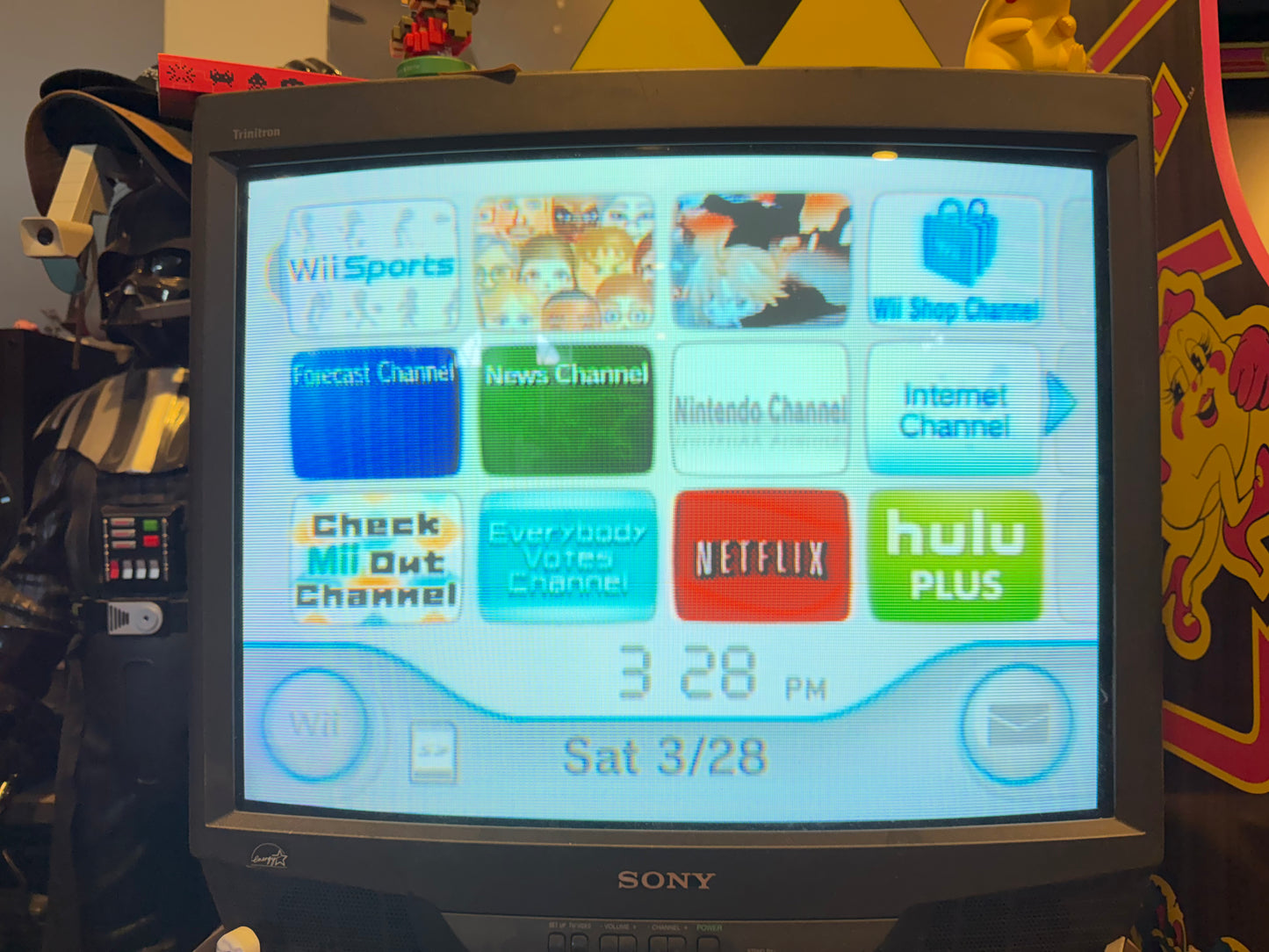 White Nintendo Wii System