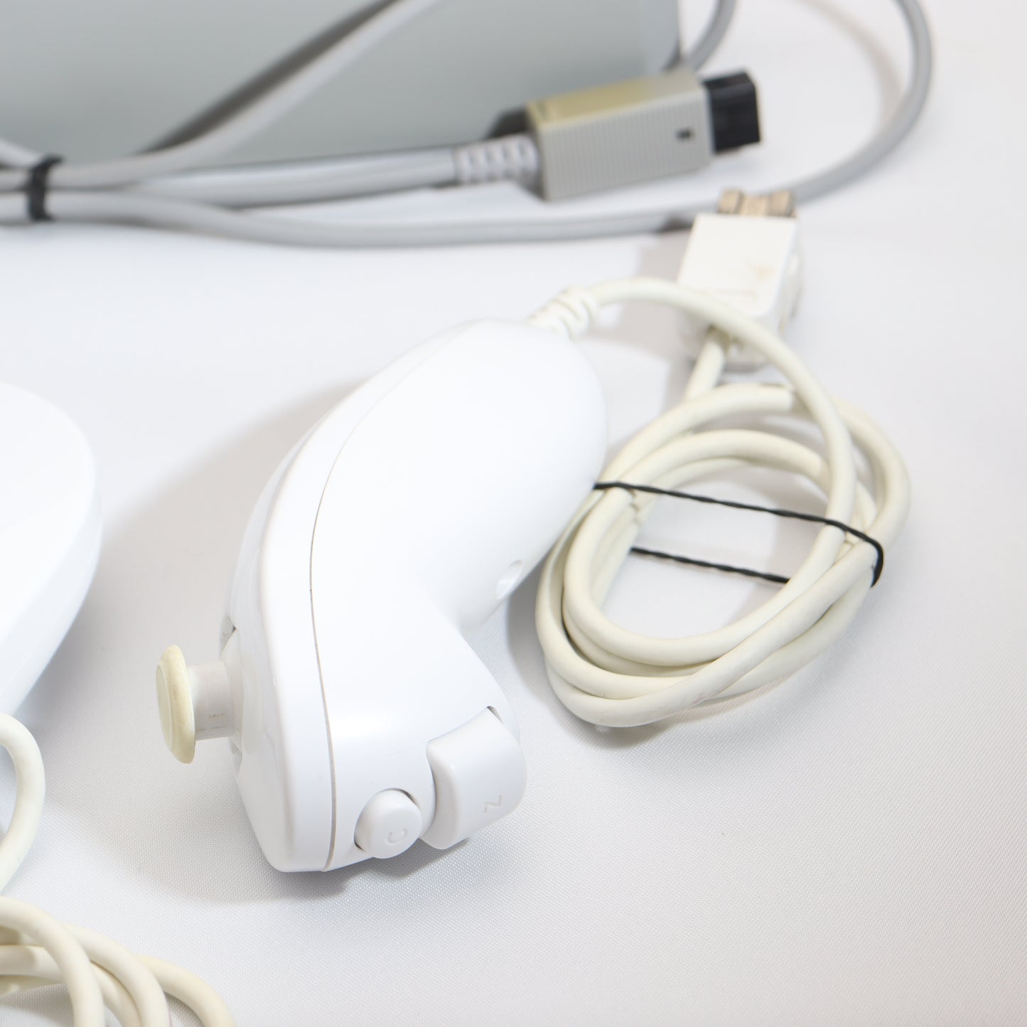 White Nintendo Wii System