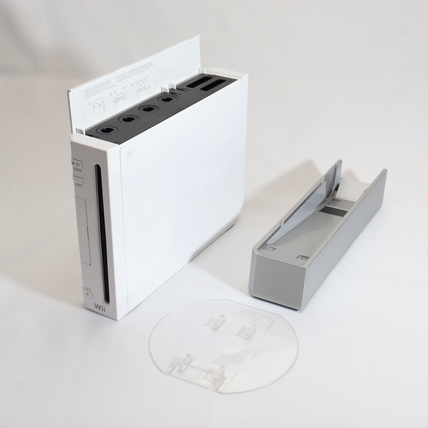 White Nintendo Wii System