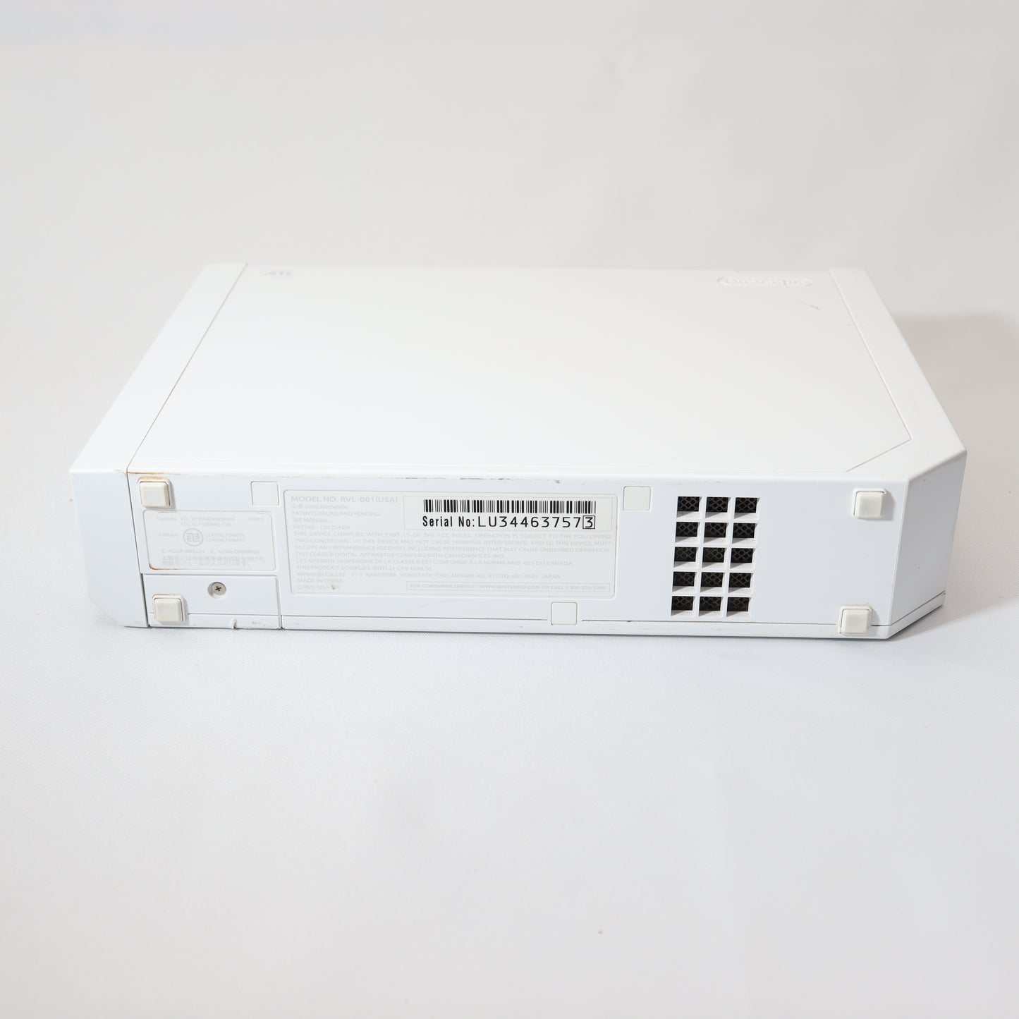 White Nintendo Wii System